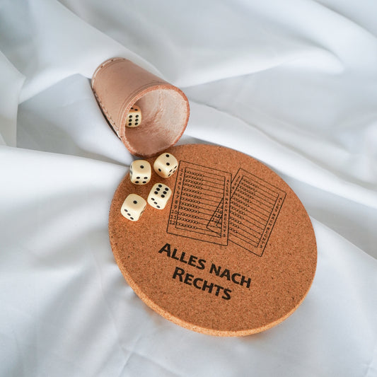 ALLES NACH RECHTS Würfelunterlage, Würfel und Würfelbecher